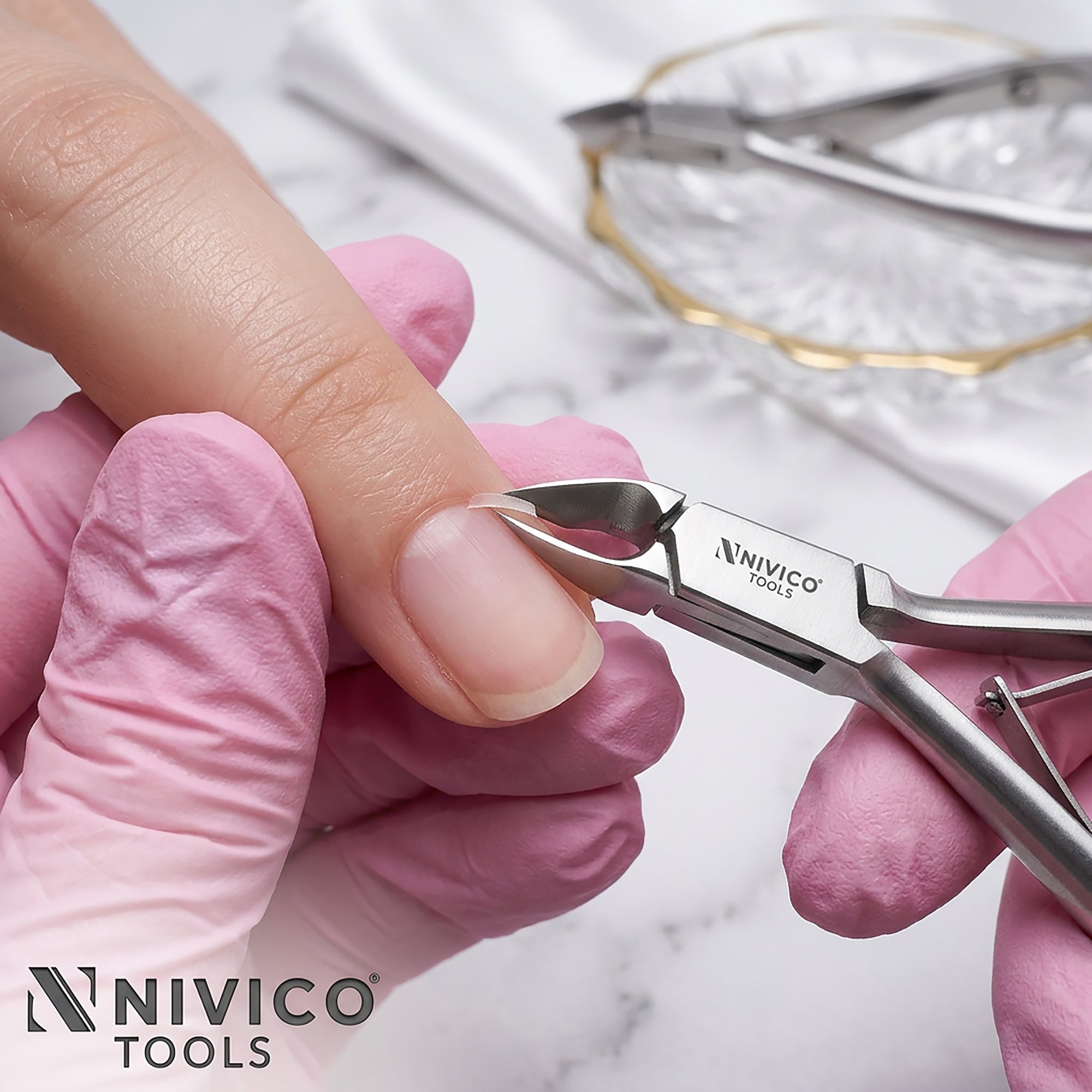 Professional Cuticle Nipper – Cuticle Trimmer - Hangnail Clipper with Double Leaf Wire Spring